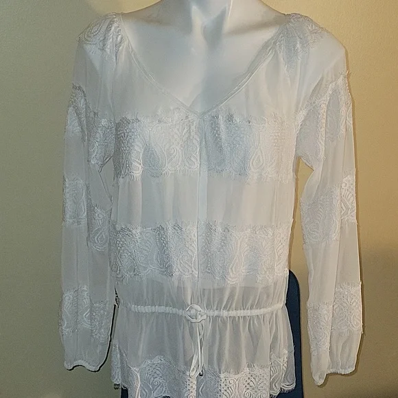 WHITE HOUSE BLACK MARKET BLOUSE - Picture 3 of 8